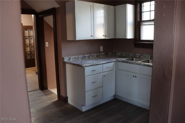 1418 Piper Court NW, Canton, OH 44703