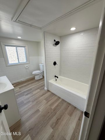 231 4th Avenue, Troy, NY 12180