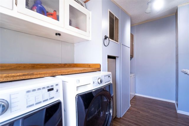 5406 Five Oaks Drive, Spring, TX 77389