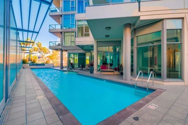 1441 9th Ave 402, San Diego, CA 92101