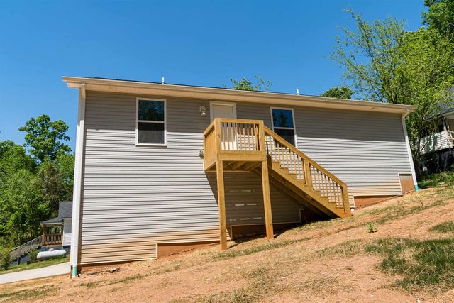 416 Love Springs Road, Cowpens, SC 29330