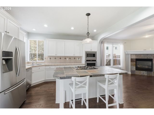 11137 Sw KOLLER St, Tualatin, OR 97062