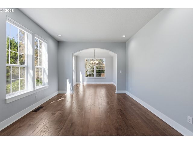 11137 Sw KOLLER St, Tualatin, OR 97062