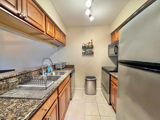 5440 S MACDILL AVENUE 1F, Tampa, FL 33611
