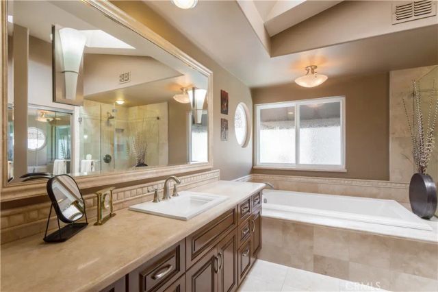 40512 Corte De Opalo, Murrieta, CA 92562