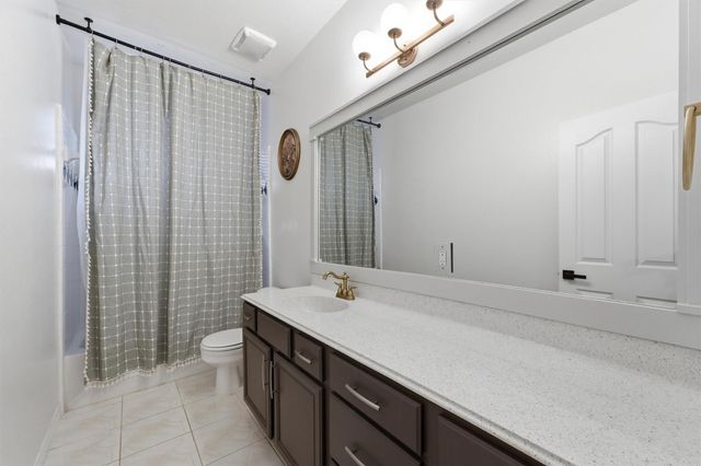 8510 Mayside Lane, Houston, TX 77040