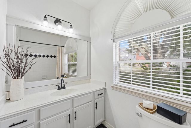 8510 Mayside Lane, Houston, TX 77040