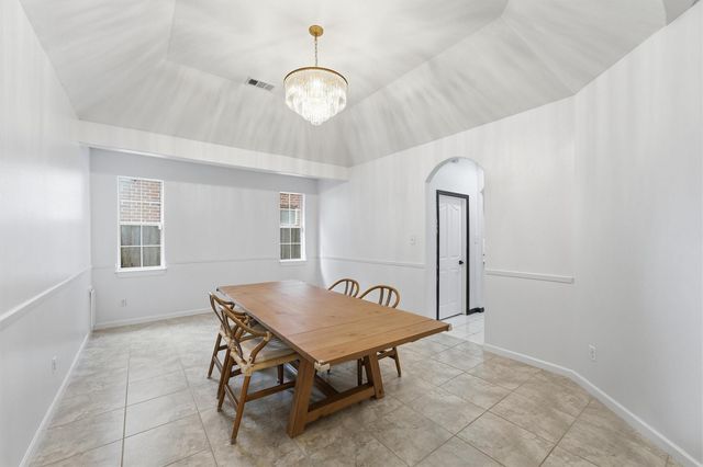 8510 Mayside Lane, Houston, TX 77040