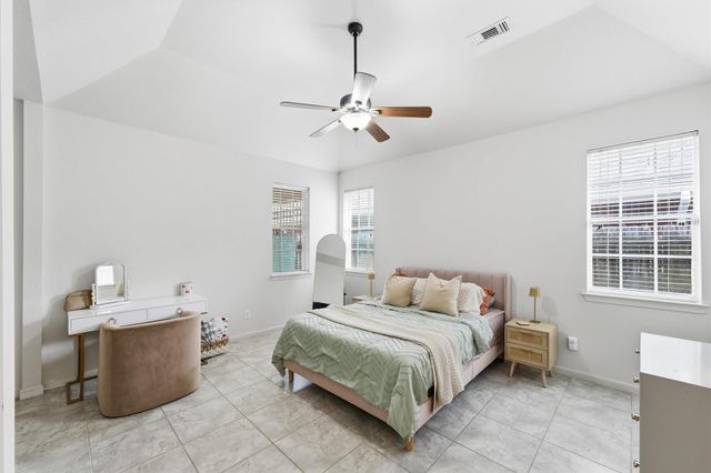 8510 Mayside Lane, Houston, TX 77040