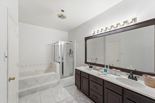 8510 Mayside Lane, Houston, TX 77040