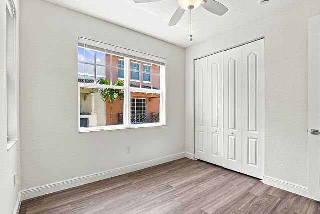 219 N L Street 100, Lake Worth Beach, FL 33460