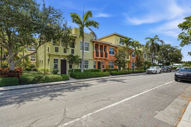 219 N L Street 100, Lake Worth Beach, FL 33460