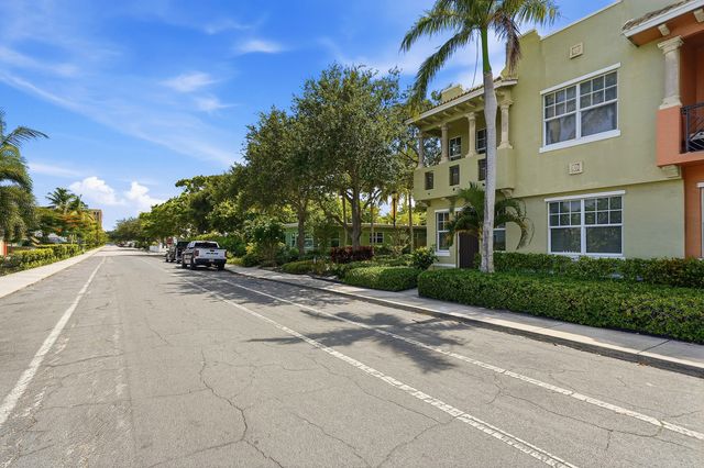 219 N L Street 100, Lake Worth Beach, FL 33460