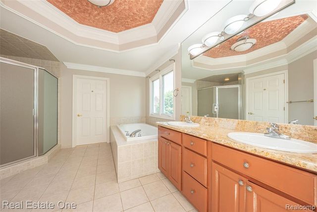 18218 Clairmont Circle, Northville, MI 48168