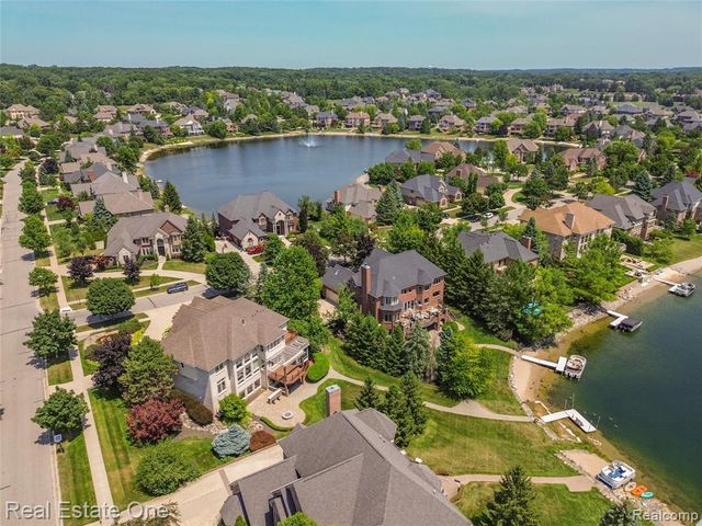 18218 Clairmont Circle, Northville, MI 48168