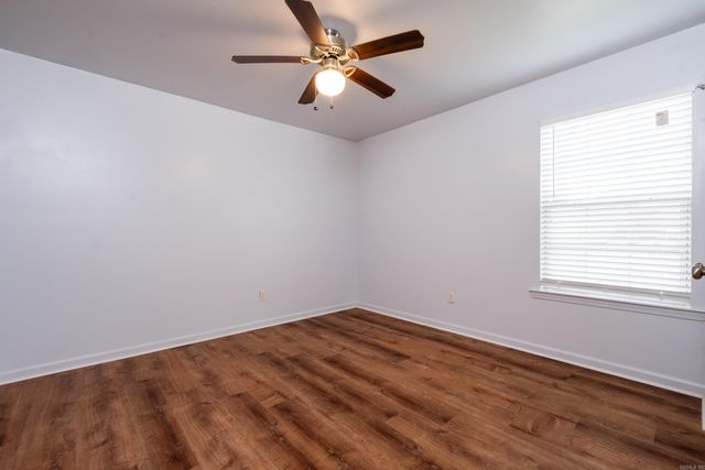 5960 Allwood, North Little Rock, AR 72116