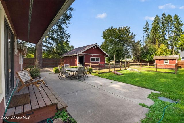 615 E Miles AVE, Hayden, ID 83835