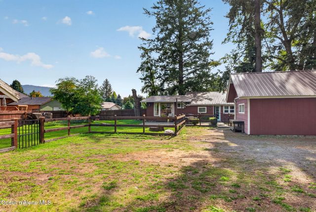 615 E Miles AVE, Hayden, ID 83835