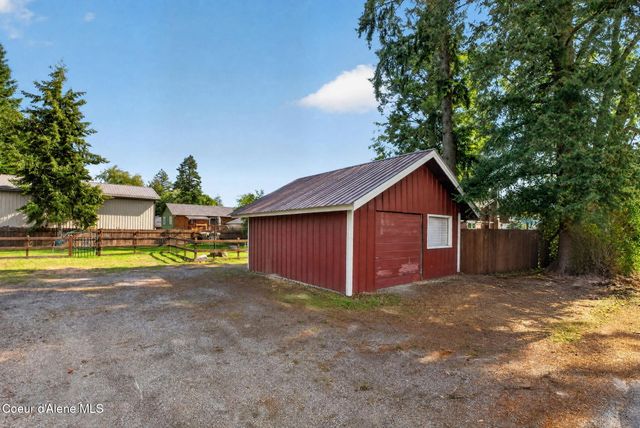 615 E Miles AVE, Hayden, ID 83835