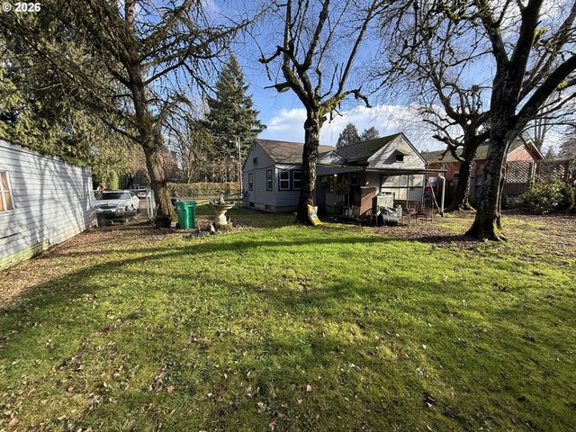 9545 Se 42ND Ave, Milwaukie, OR 97222