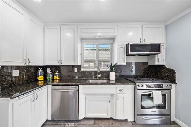 1236 La Colina, Tustin, CA 92780
