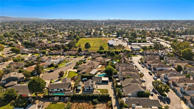1236 La Colina, Tustin, CA 92780