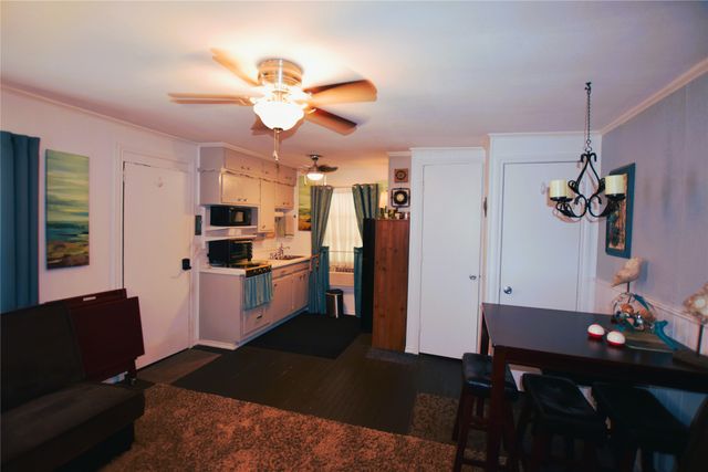 1411 E Lake Drive, Weatherford, TX 76087