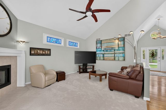 24735 Illini Drive, Plainfield, IL 60544