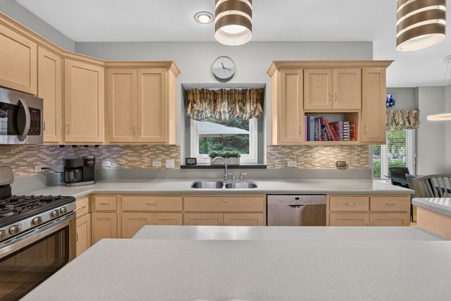 24735 Illini Drive, Plainfield, IL 60544