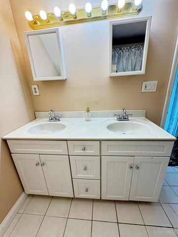 310 Westview Avenue, Lockland, OH 45215