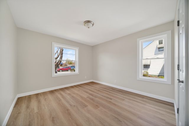 1917 E 7TH Street, Erie, PA 16511