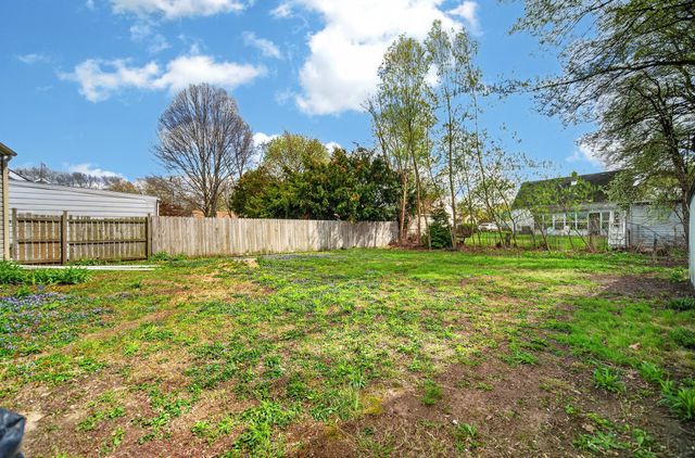 1917 E 7TH Street, Erie, PA 16511