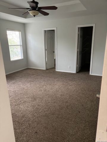 13407 Rhodes Villa, San Antonio, TX 78249