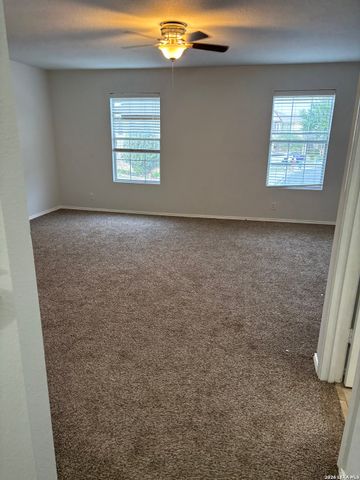 13407 Rhodes Villa, San Antonio, TX 78249