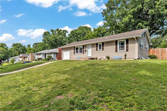 5035 N Euclid Street, Kansas City, MO 64118