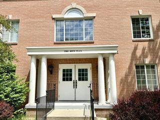 12990 W Bluemound ROAD #103, Elm Grove, WI 53122