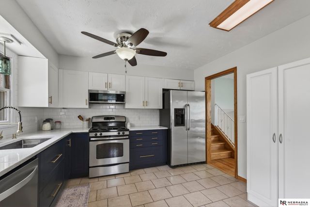 103 Hillcrest Avenue, Bellevue, NE 68005