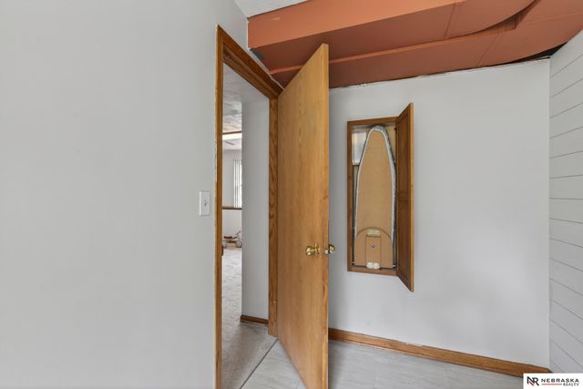 103 Hillcrest Avenue, Bellevue, NE 68005