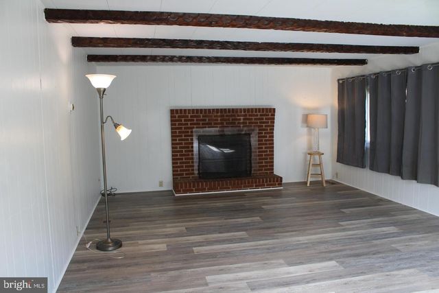 3730 HUNTING CREEK RD, Huntingtown, MD 20639