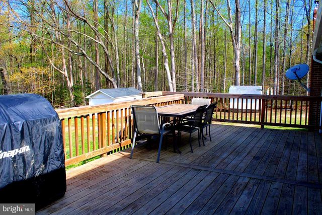 3730 HUNTING CREEK RD, Huntingtown, MD 20639