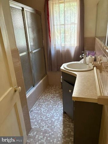 50 WINDING WAY, Cherry Hill, NJ 08002