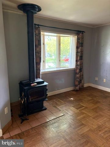 50 WINDING WAY, Cherry Hill, NJ 08002
