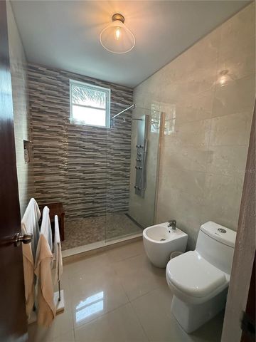 7 MOUNTAIN VIEW E ST, LOMAS DEL SOL, Guaynabo, PR 00969