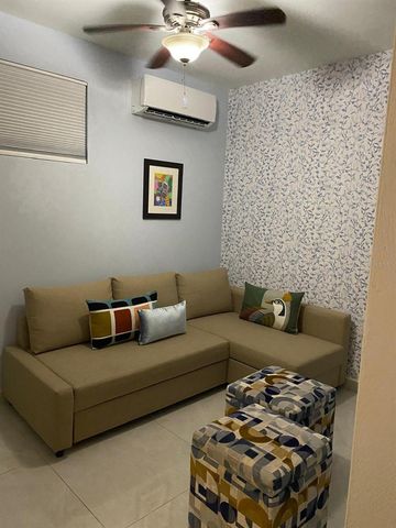 7 MOUNTAIN VIEW E ST, LOMAS DEL SOL, Guaynabo, PR 00969