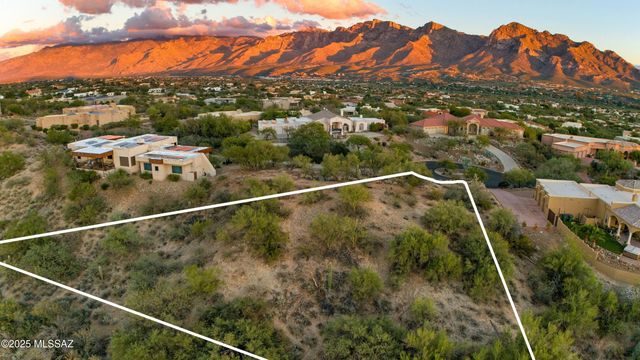 10845 N Summer Moon Place, Tucson, AZ 85737
