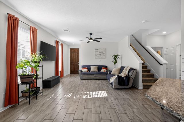 15618 Cliffside Arbor Lane, Houston, TX 77044