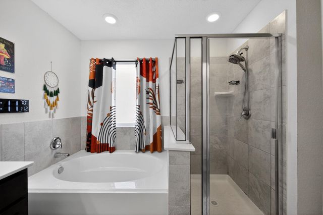 15618 Cliffside Arbor Lane, Houston, TX 77044