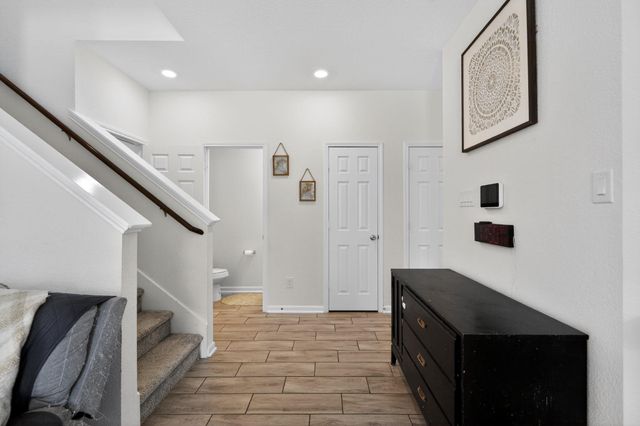 15618 Cliffside Arbor Lane, Houston, TX 77044