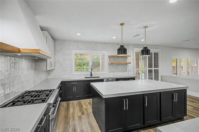 10641 San Sicily Street, Las Vegas, NV 89141
