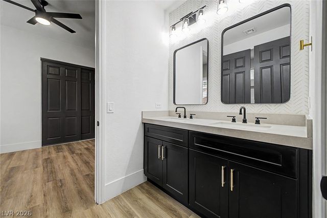 10641 San Sicily Street, Las Vegas, NV 89141